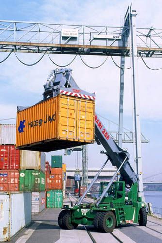 AMMONIA VESSEL LINE UP AT ALL INDIAN PORTS AS ON 27-05-2024